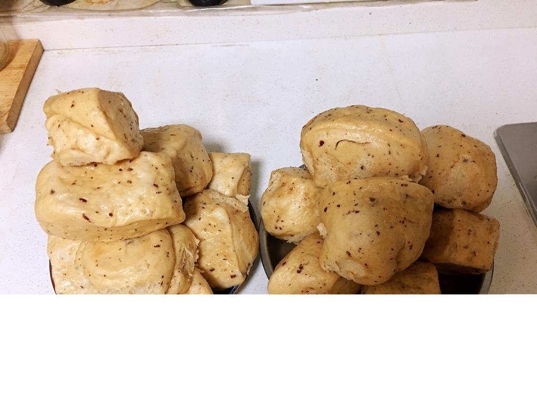 新手也能爆开花的老面红糖大枣开花馒头（泡打粉版or无泡打粉版）