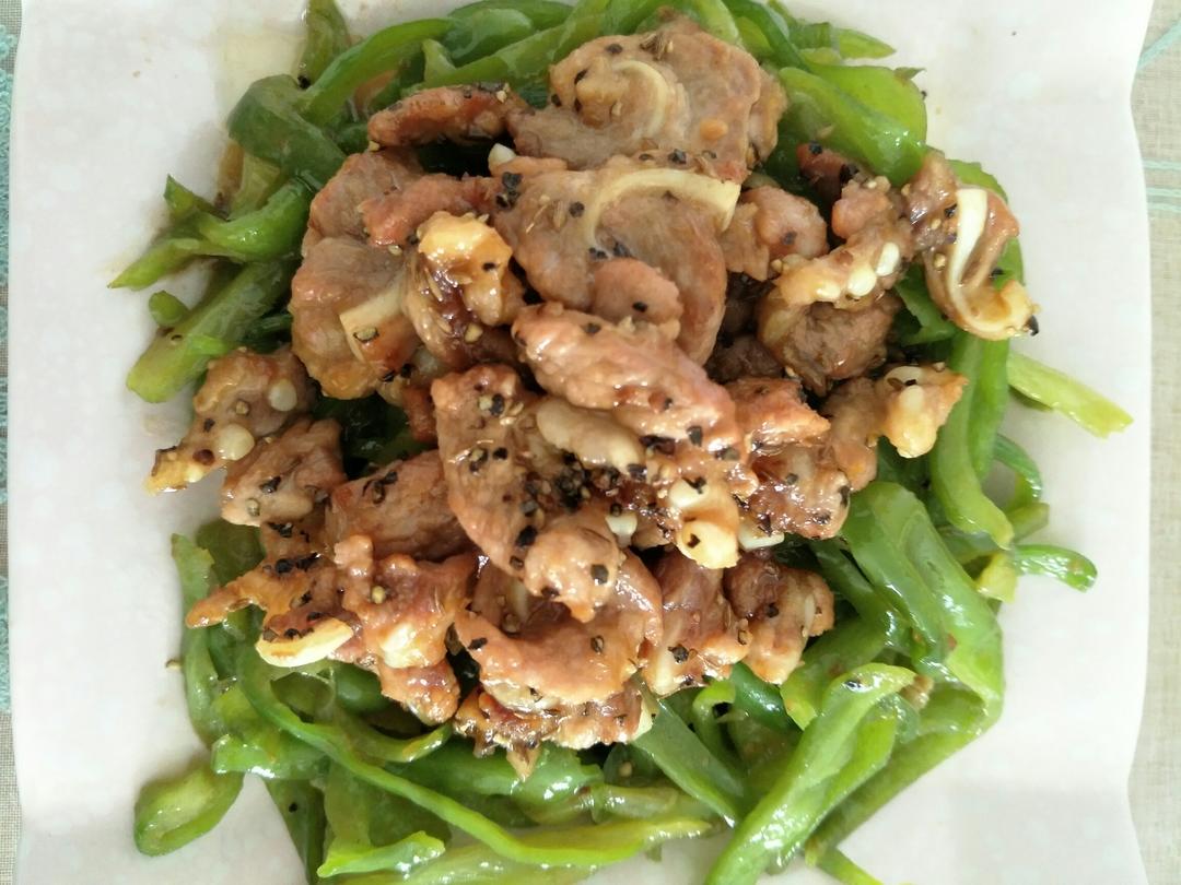 黑胡椒鸡脆骨