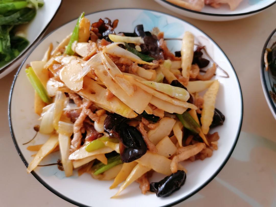 低嘌呤菜系 之 竹笋木耳炒肉