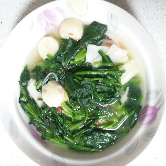 菠菜鱼丸汤