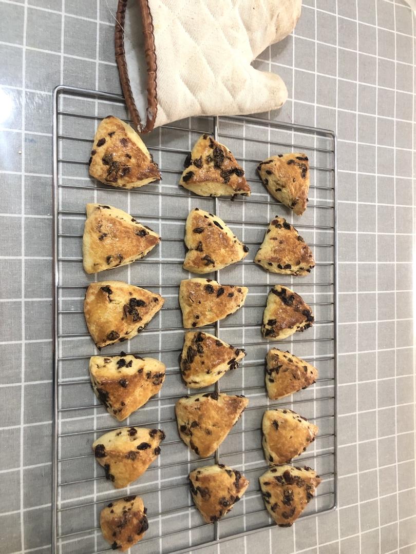 完胜星巴克的超美味酥脆司康 super easy crunched scone