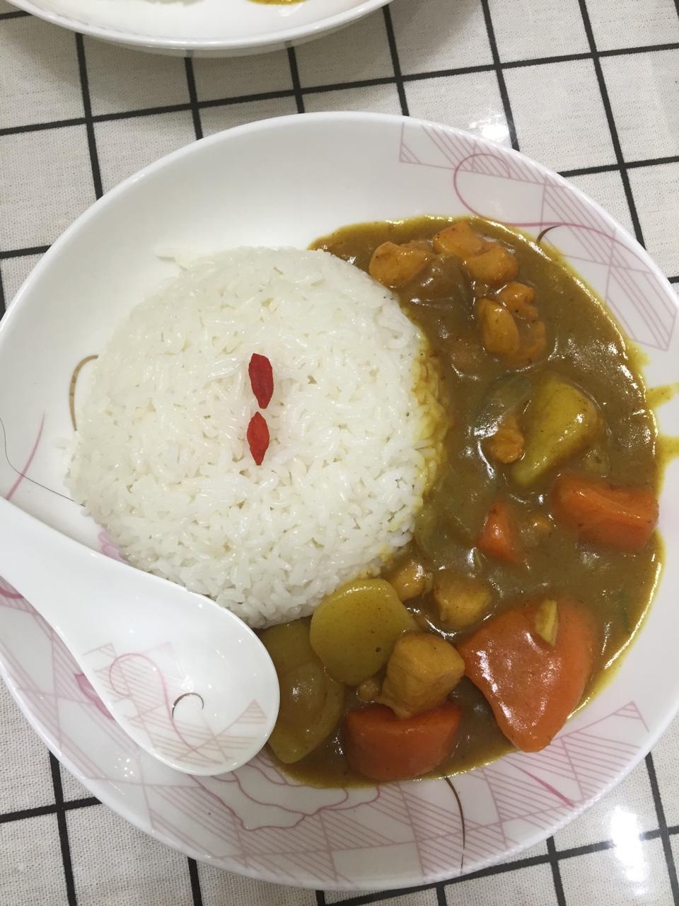 咖喱鸡肉饭