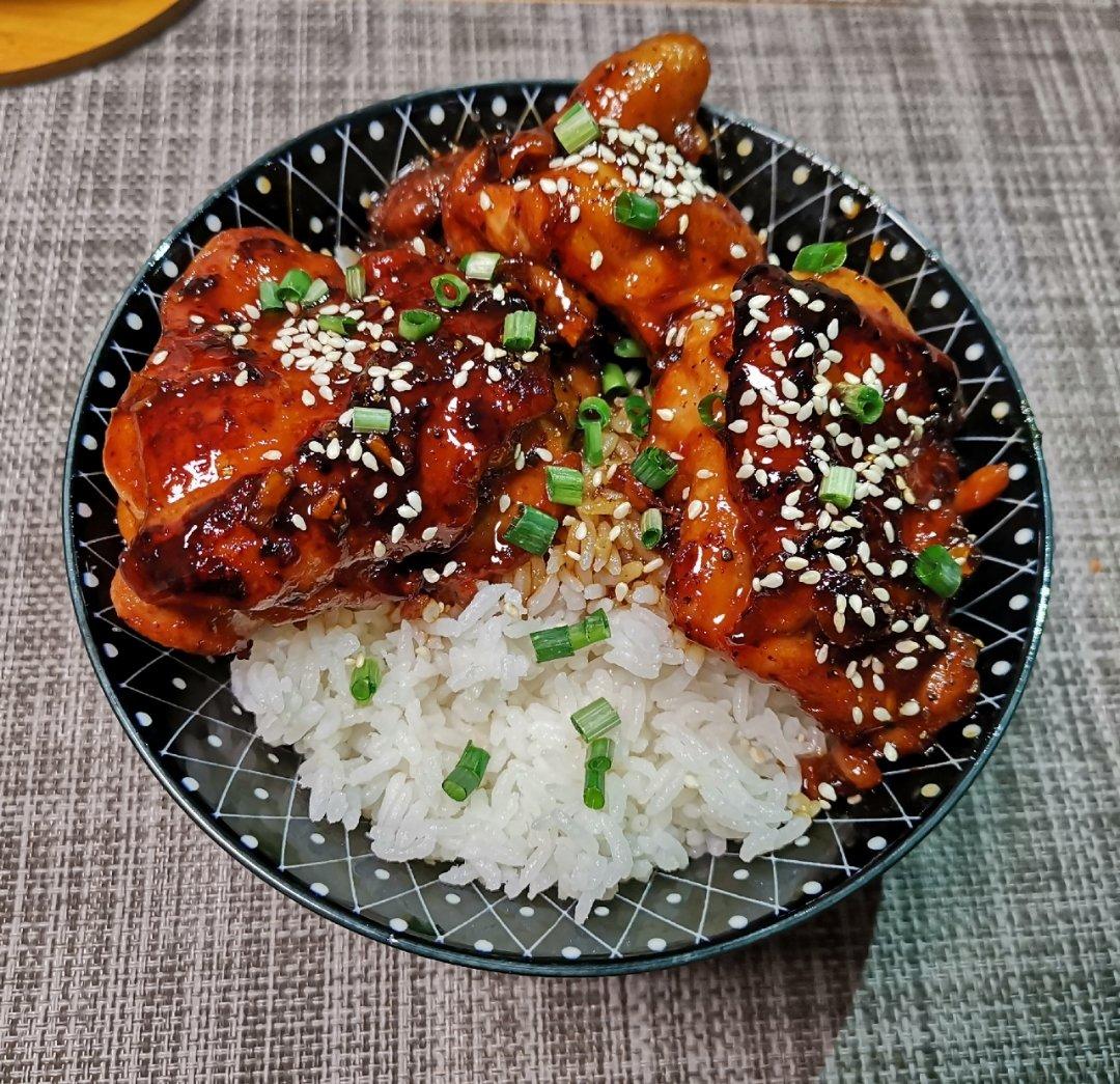 照烧鸡腿饭