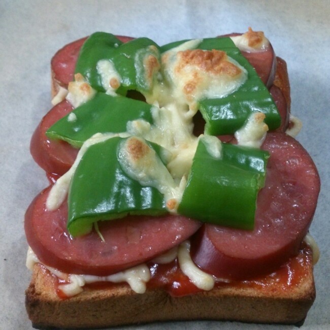 吐司培根小批萨