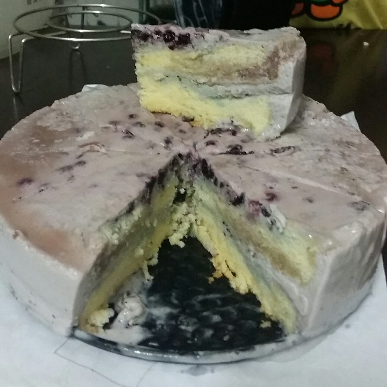 8寸蓝莓慕斯蛋糕