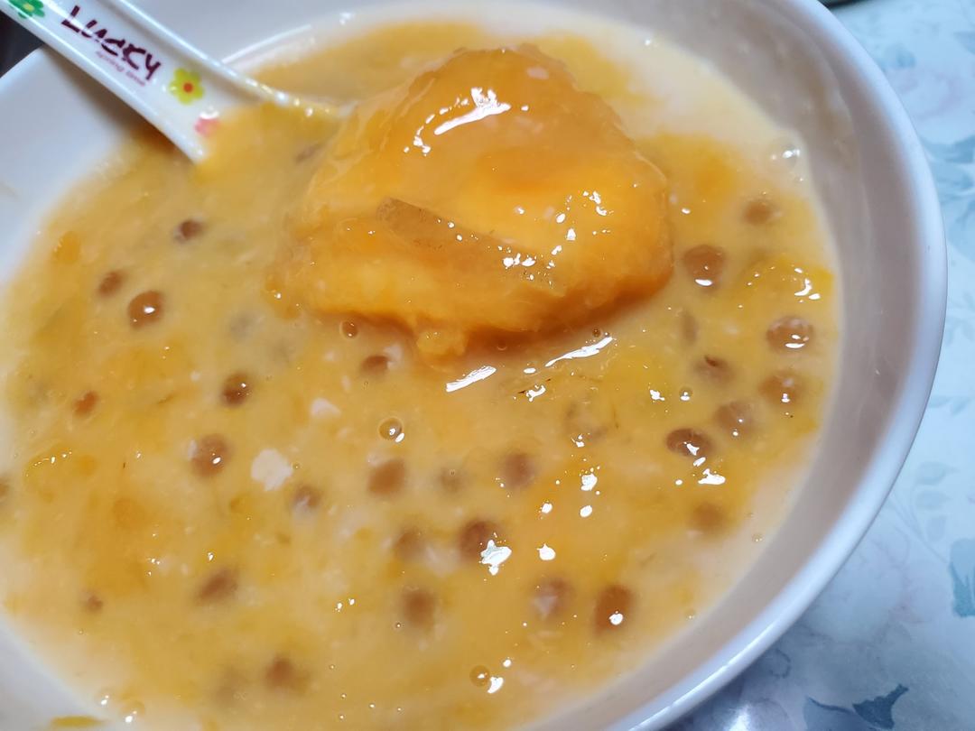 港式甜品——杨枝甘露(芒果西米露)附芒果花切法