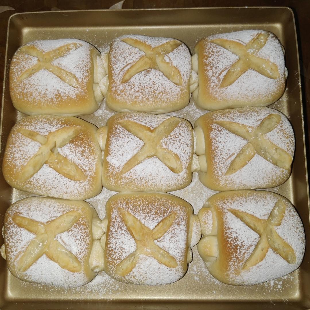 牛奶云朵面包