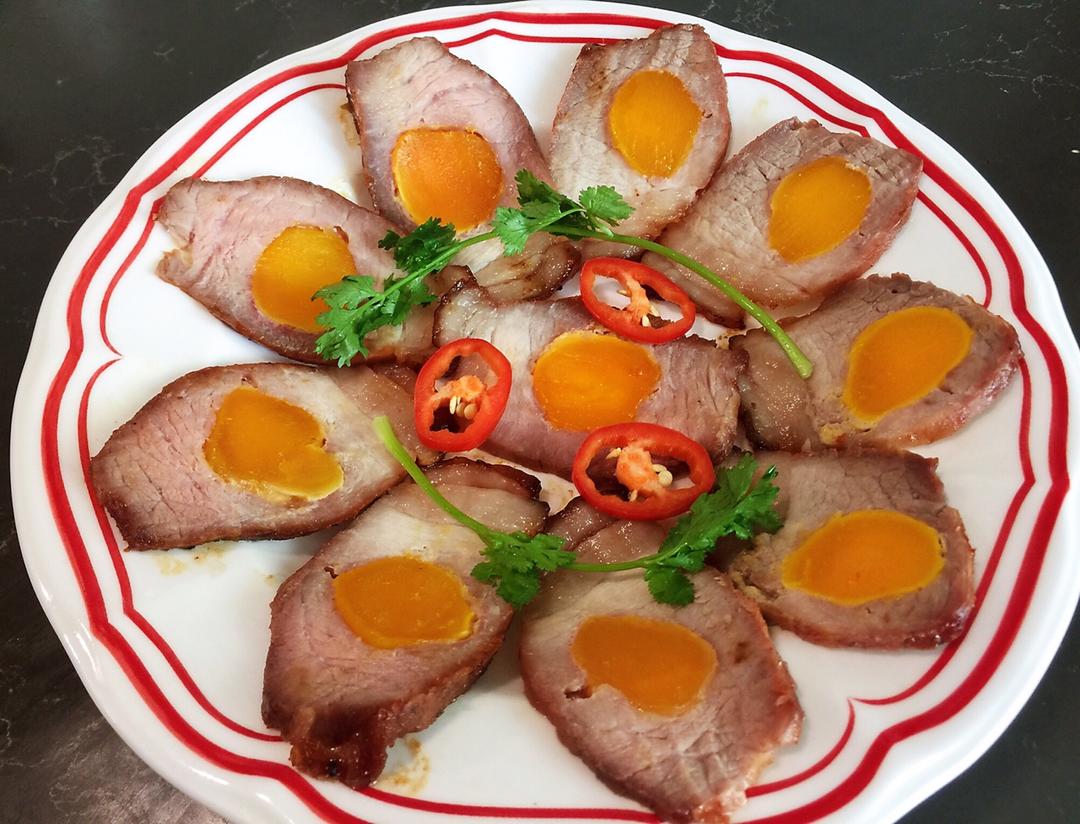 咸蛋叉烧肉（好吃得爆炸）
