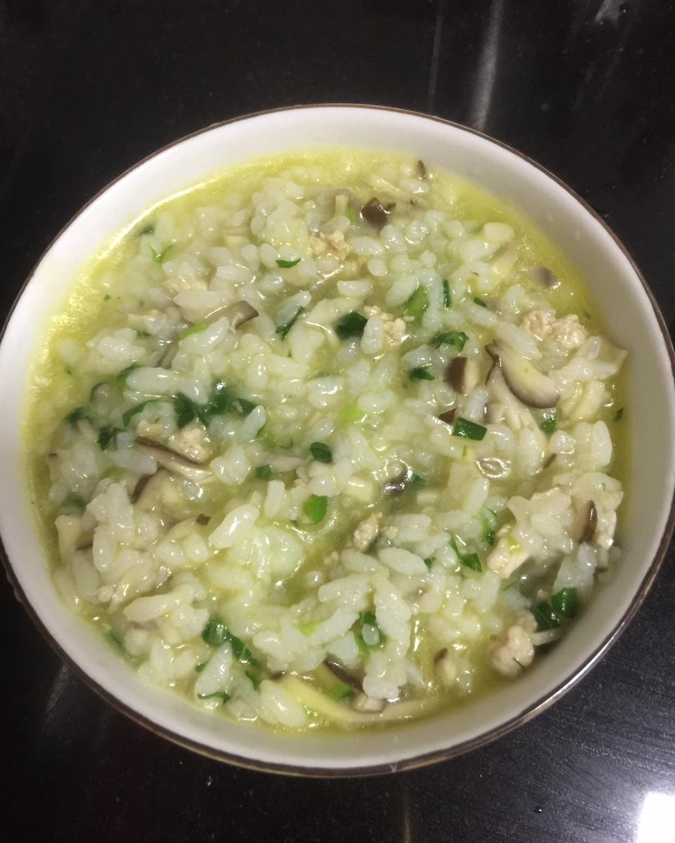 养胃早餐🤣香菇肉丝粥