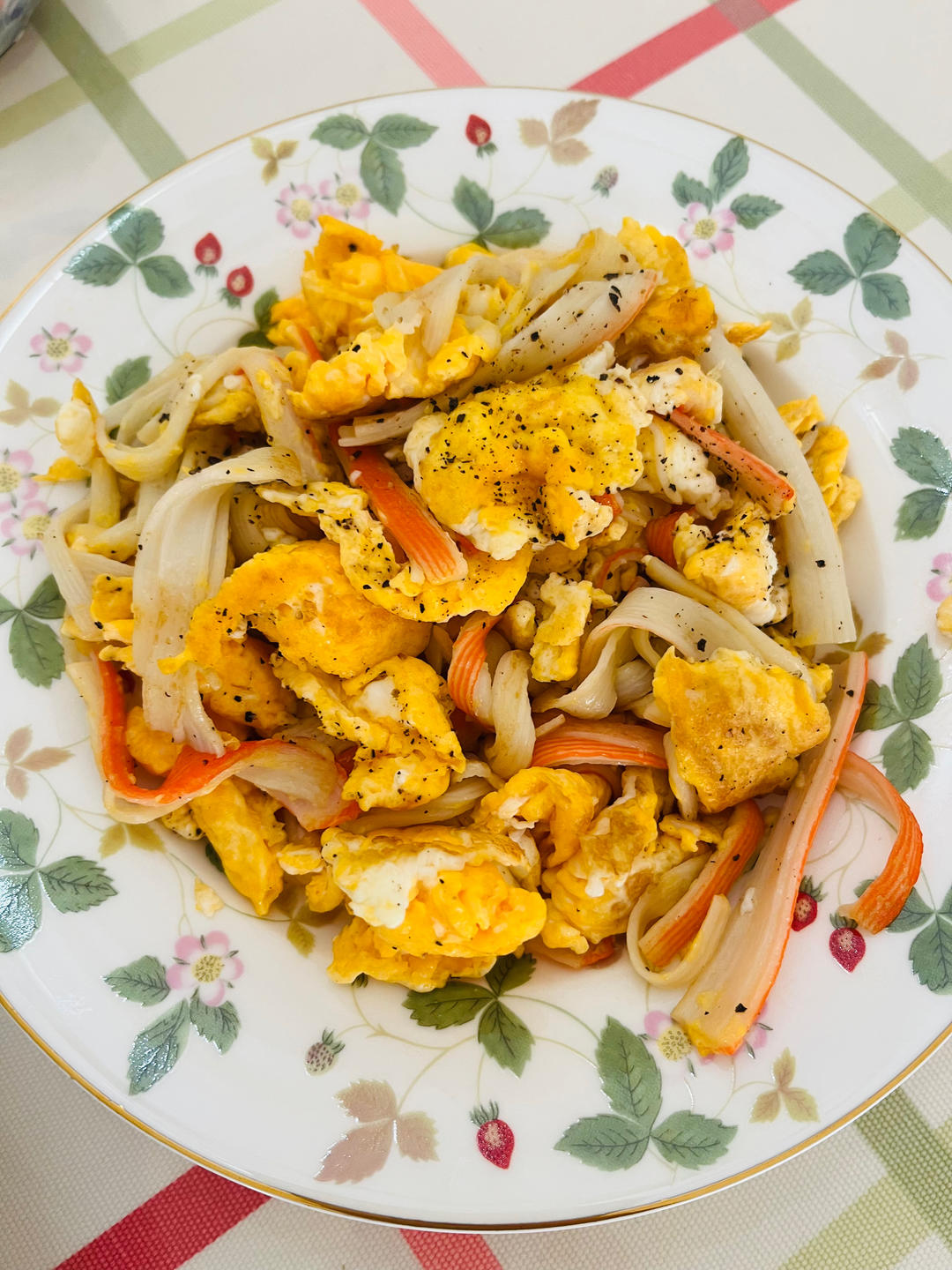 香嫩可口的蟹柳鸡蛋，太好吃了～