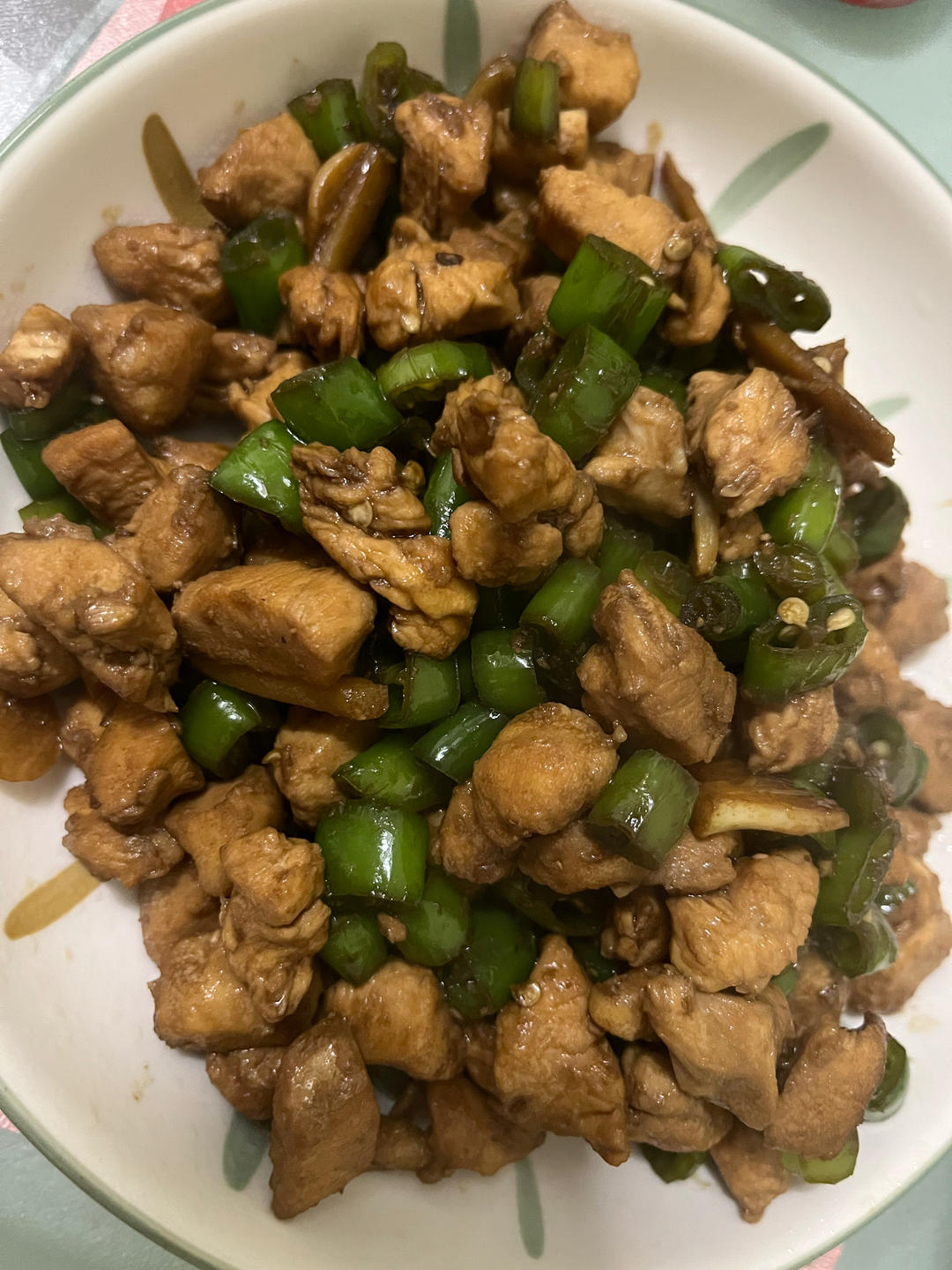 辣子鸡丁