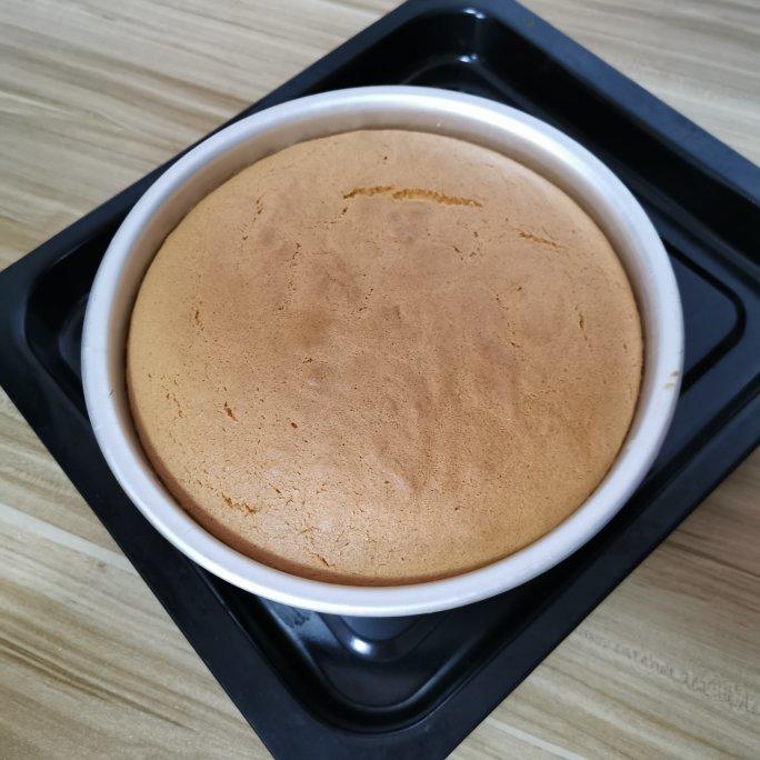 超简单完美戚风蛋糕（6寸2蛋）附打发、翻拌、脱模视频