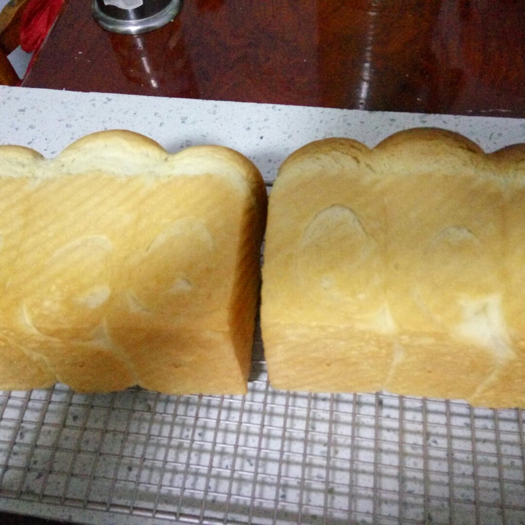 蛋黄吐司