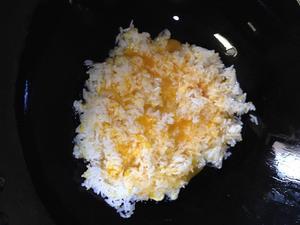 黄金蛋炒饭（西式炒饭）的做法 步骤3