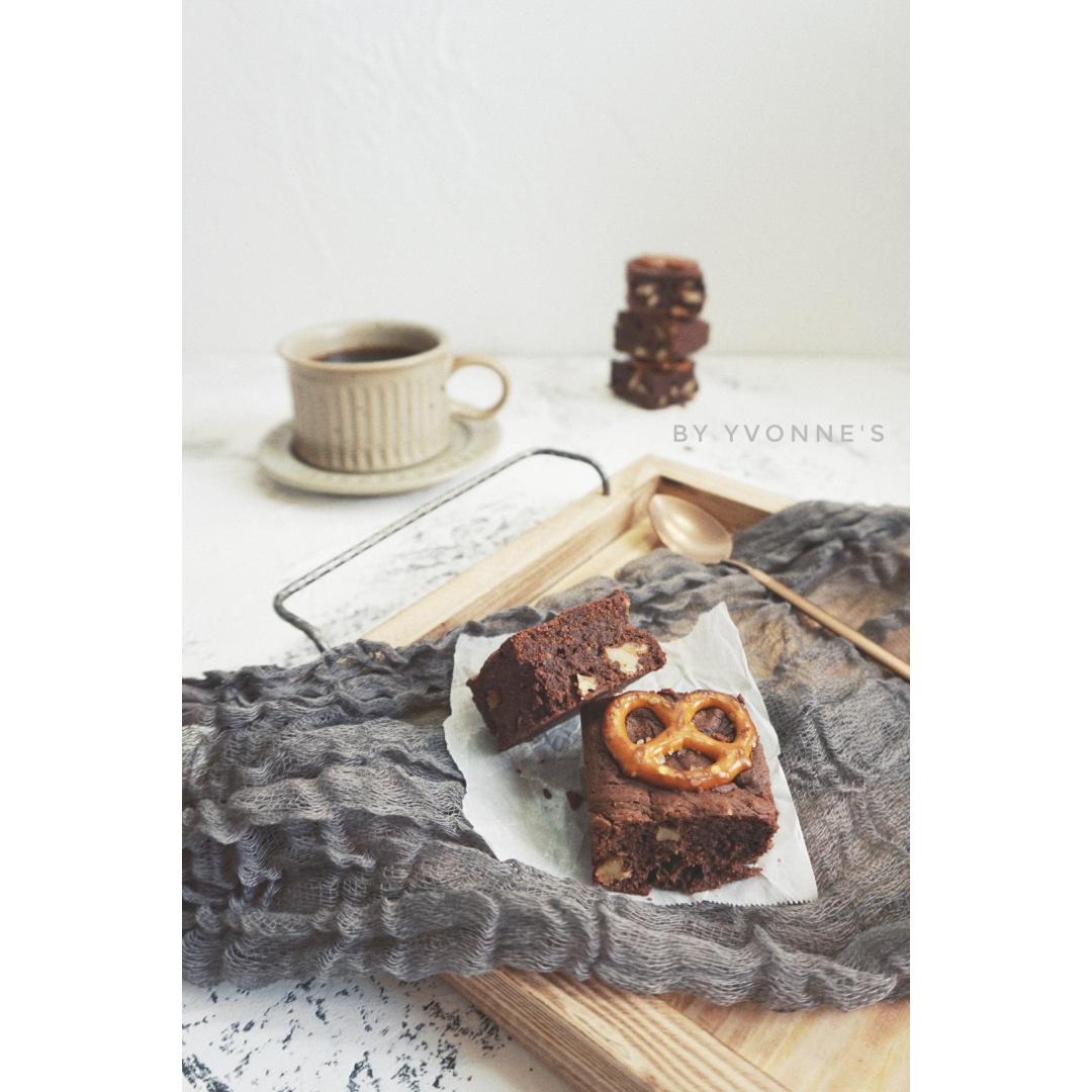 美式经典配方：巧克力布朗尼（The Perfect Brownies)