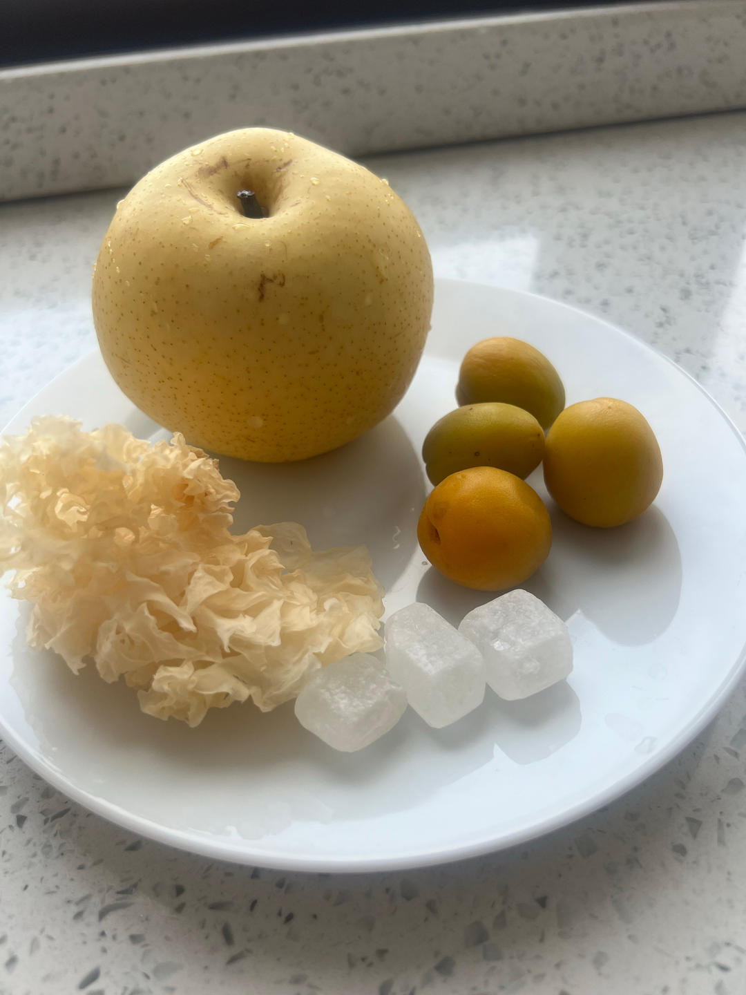 小吊梨汤【5-6月北鼎养生壶食谱】