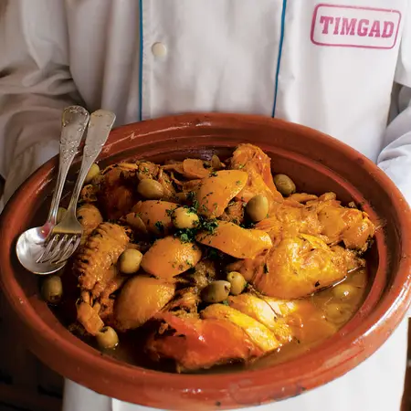 杏脯無花果橄欖燉雞塔吉鍋 Chicken Tagine with Apricots, Figs, and Olives (Tagine Djaj Bzitoun )