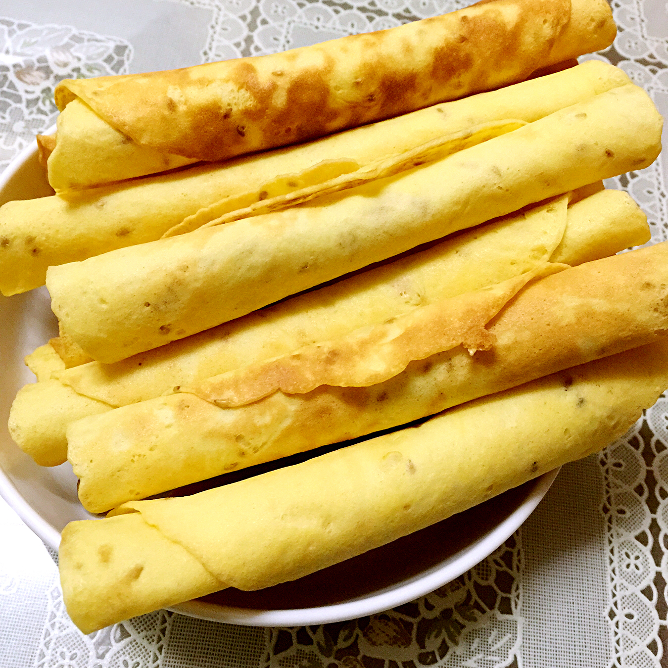 芝麻香酥蛋卷（视频食谱）