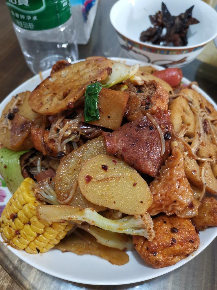 家庭聚会被赞爆的～麻辣香锅 今天这道菜太给撑场面了