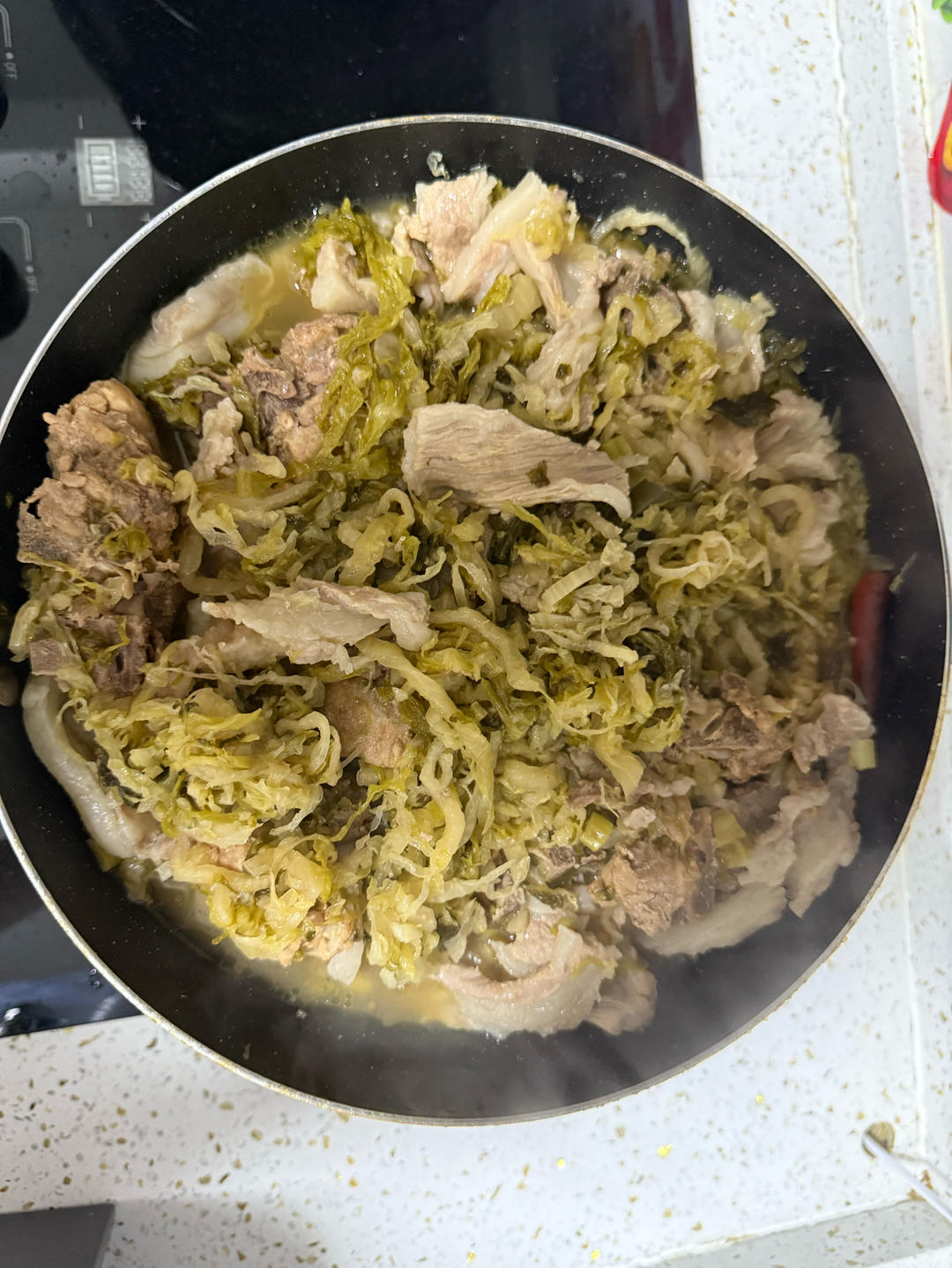 和东北人学炖酸菜排骨