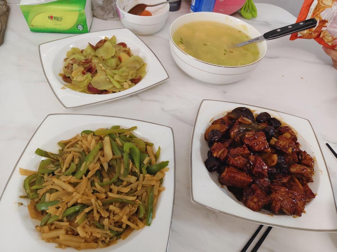 话梅排骨