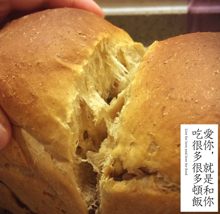 全麦杂粮乳酪面包