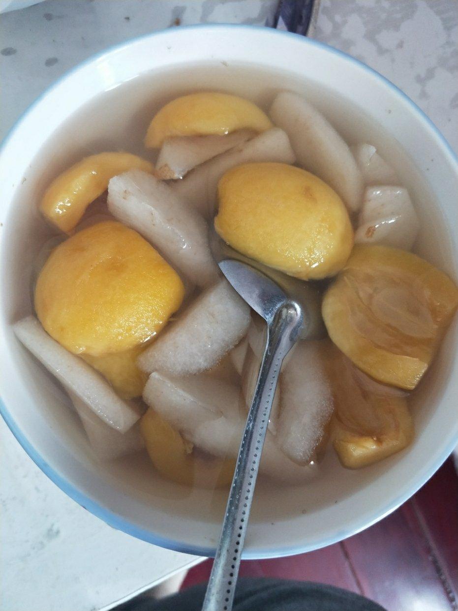 冰糖枇杷雪梨