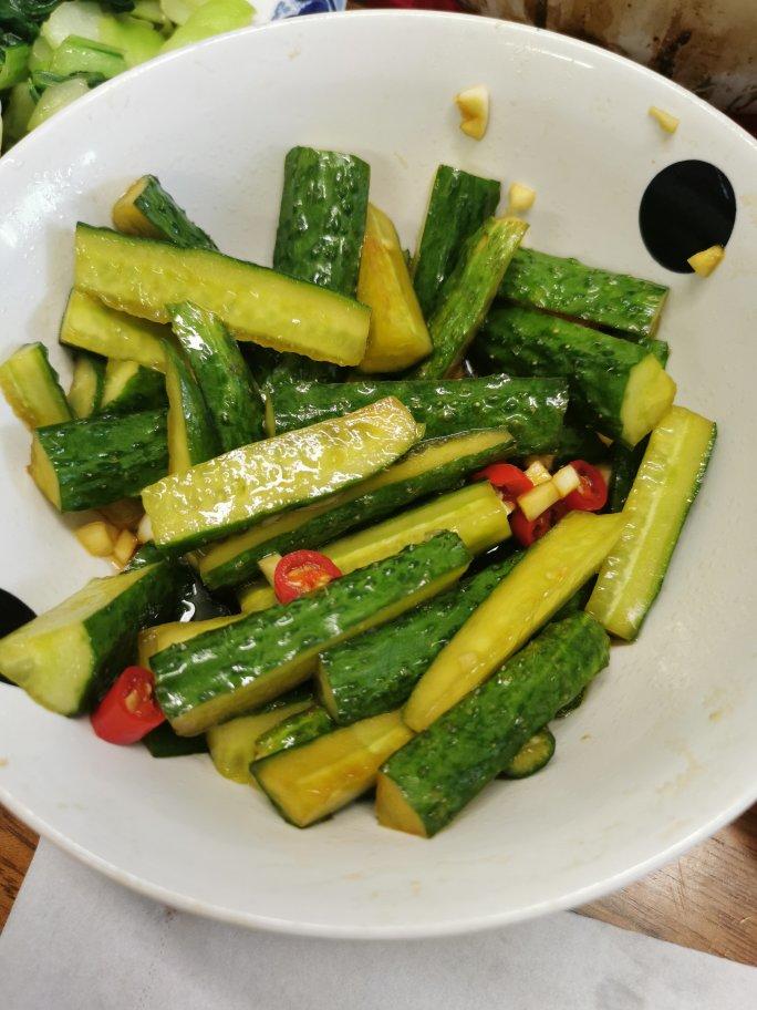夺命销魂腌黄瓜（爆好吃劲快手）
