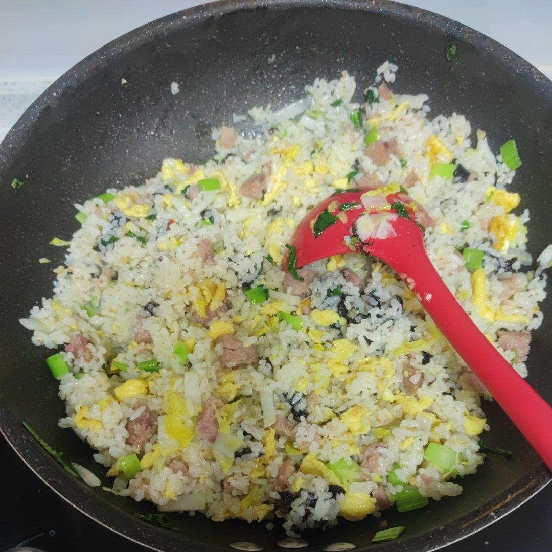 紫菜炒饭