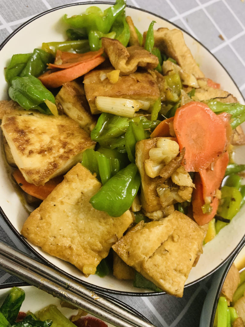 青椒炒豆腐