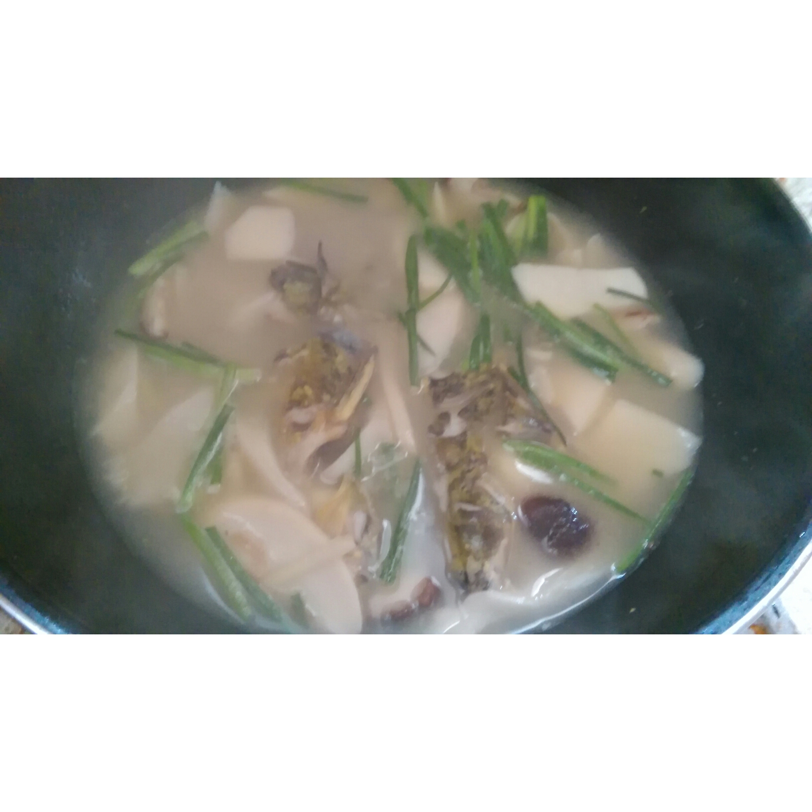汪刺鱼菌菇汤