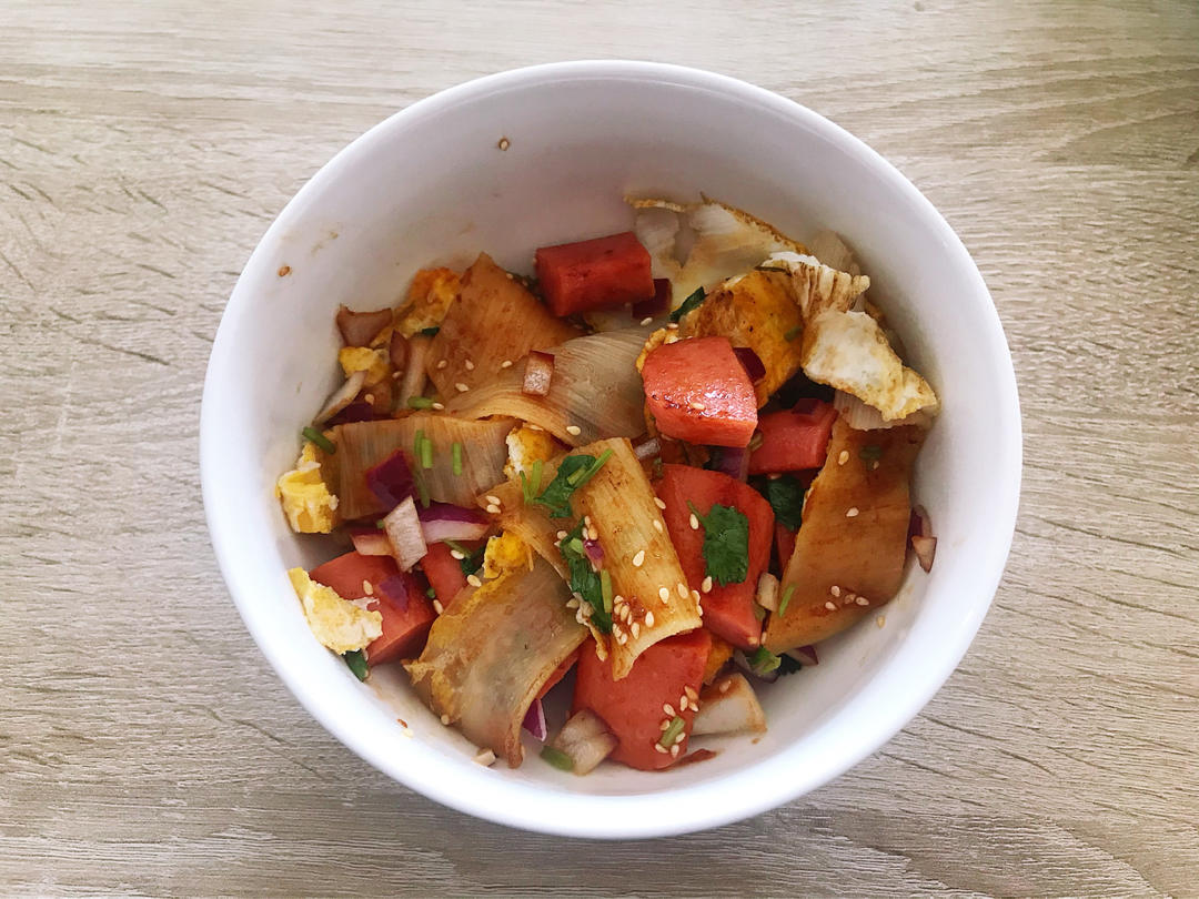 超级美味的东北烤冷面➕自制万能酱料【酱料是关键】