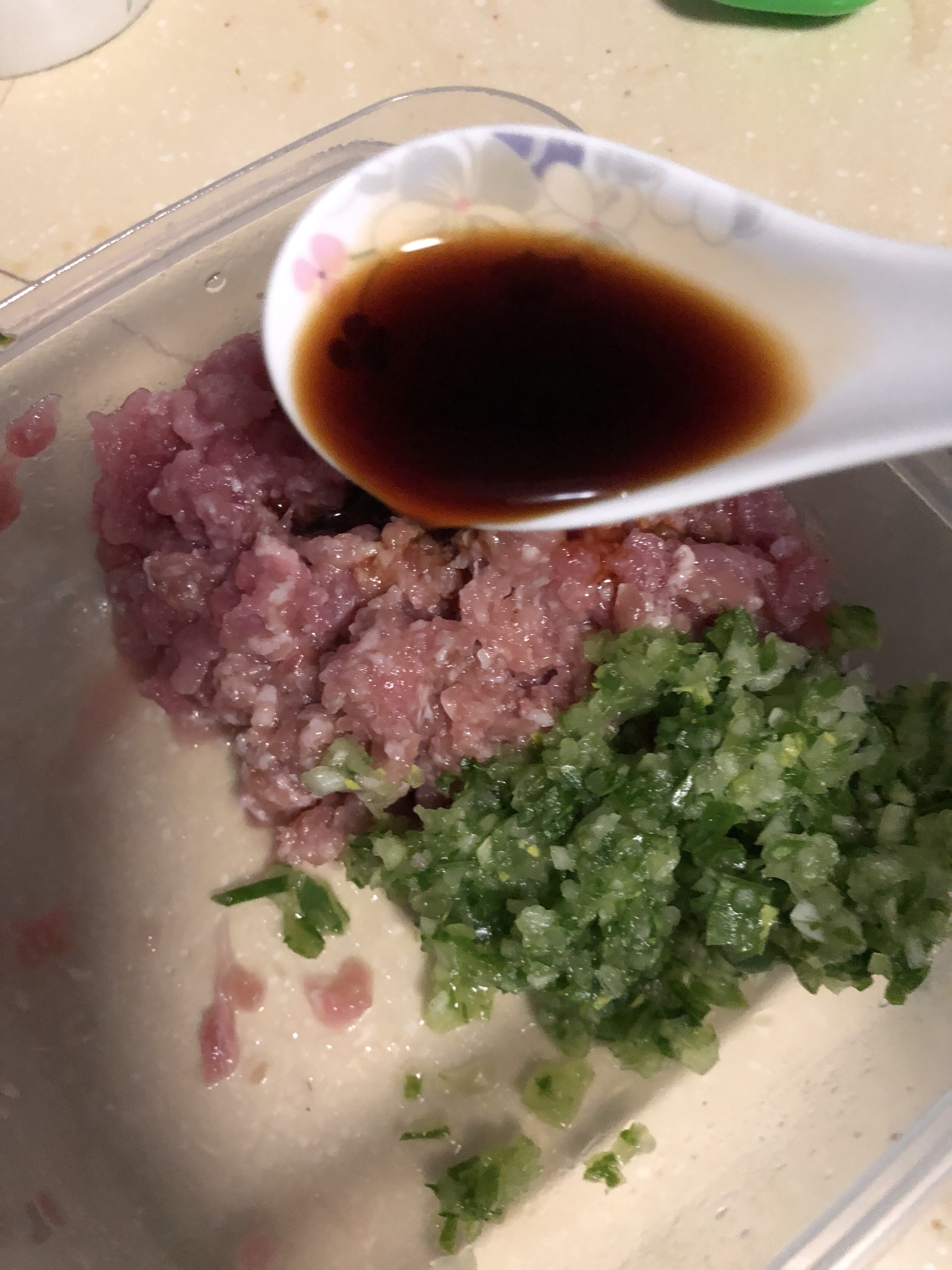 鲜肉饺的做法 步骤1