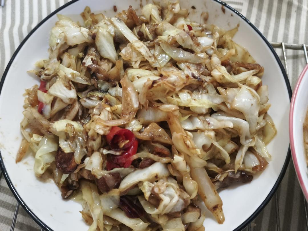 圆白菜（包菜）粉丝炒肉~光盘