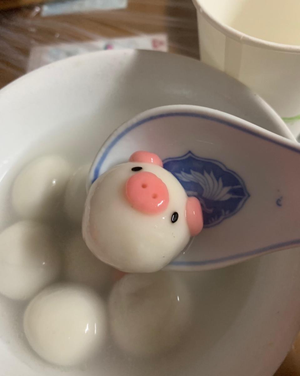 小猪汤圆