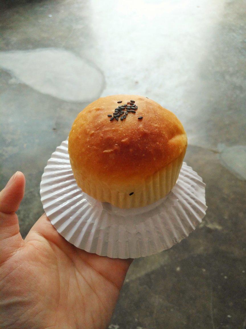 酸奶红豆小面包