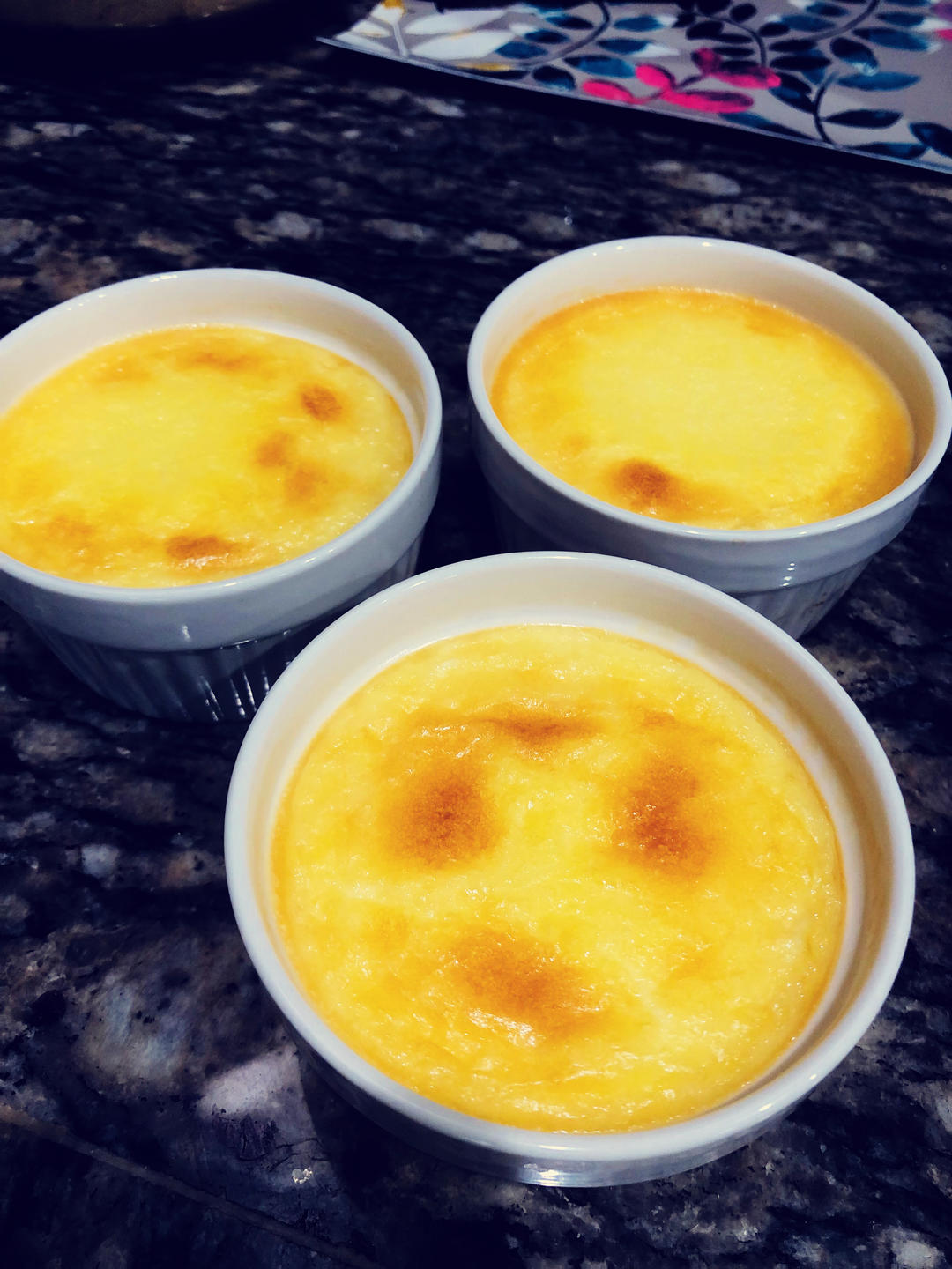 超简单的布丁（消耗淡奶油的美味点心）