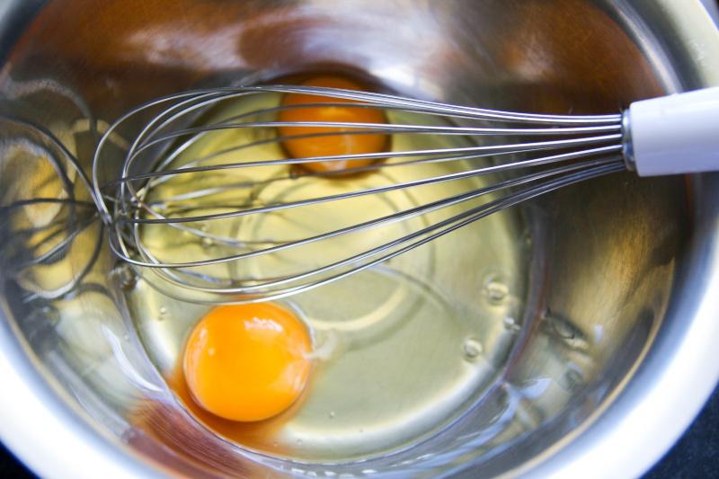 超简易滑又弹的鸡蛋布丁Custard Pudding(详细教程)的做法 步骤8