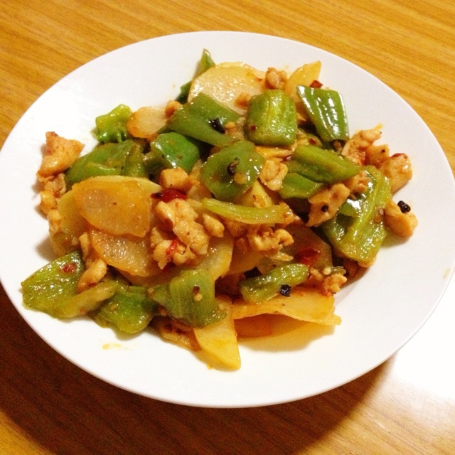 辣子鸡丁
