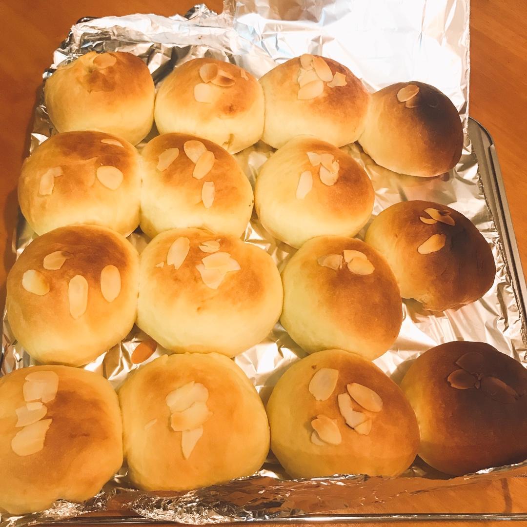 淡奶油软面包