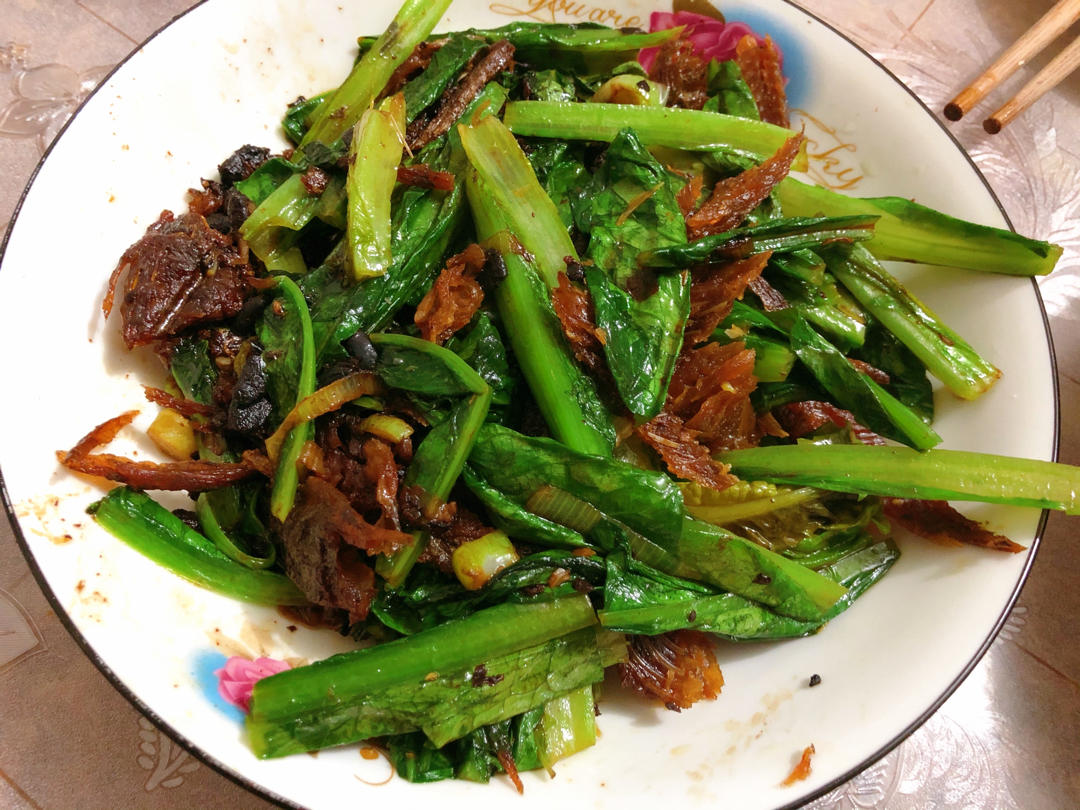 家常菜豆豉鲮鱼油麦菜