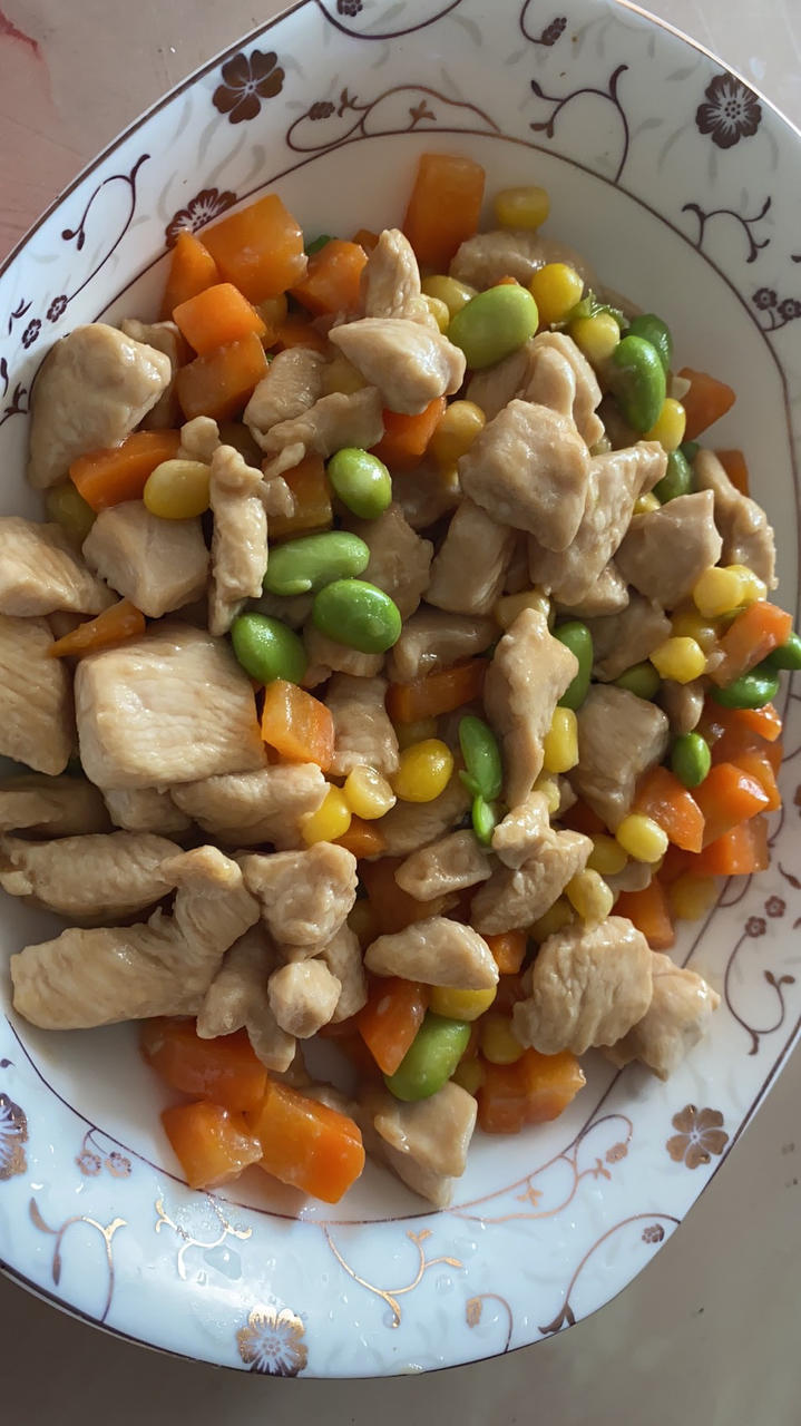 玉米鸡丁