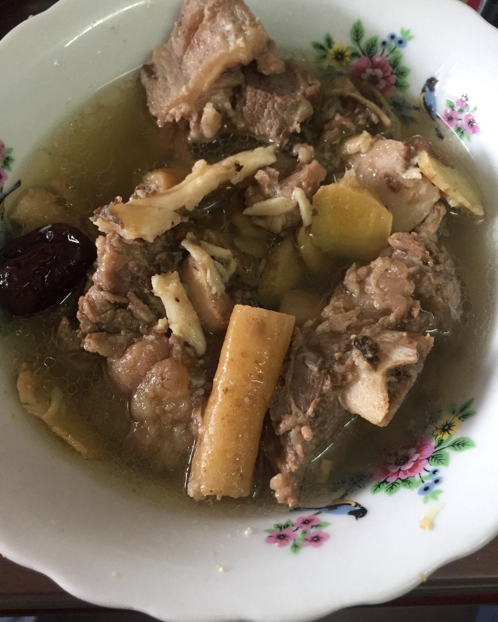 御寒暖胃牛排汤