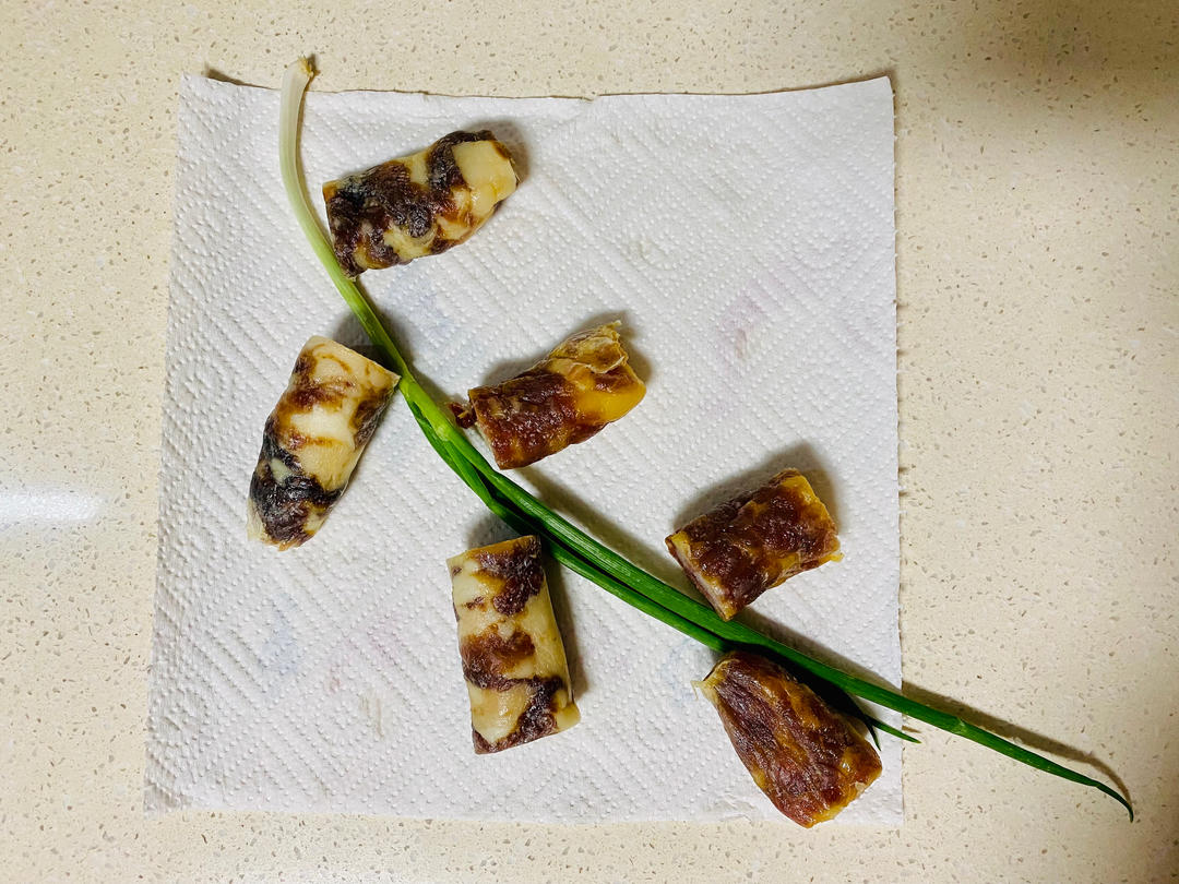香烤脆皮肠【4月北鼎烤箱食谱】