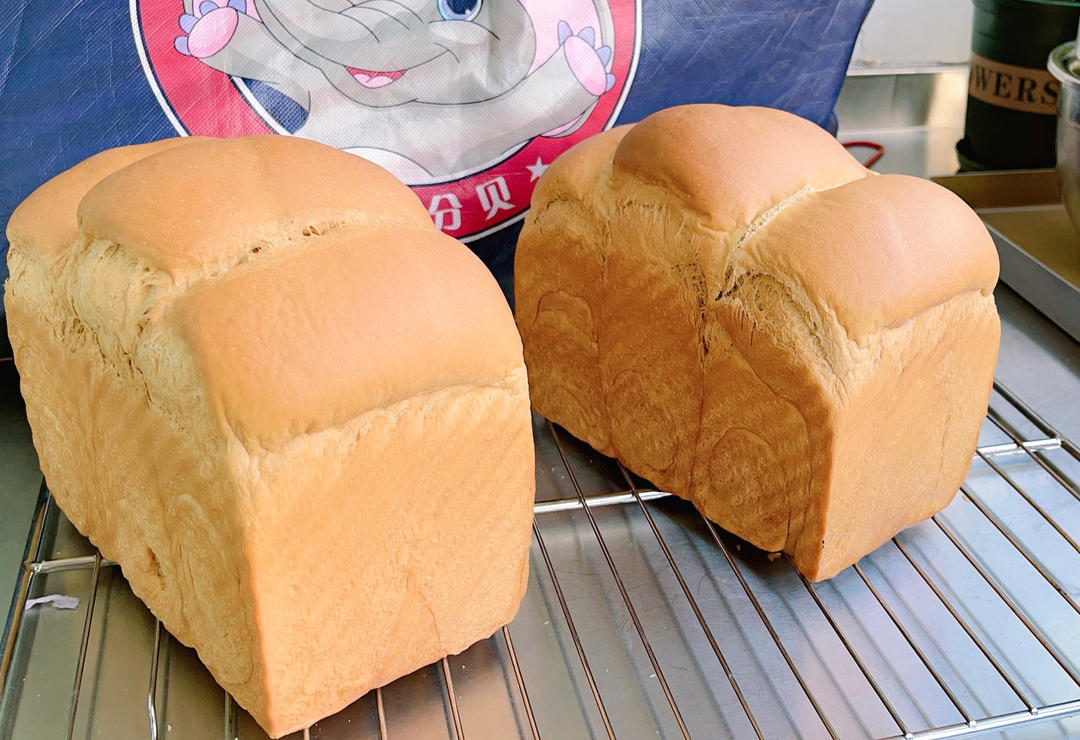 好吃上头，超醇咖啡吐司