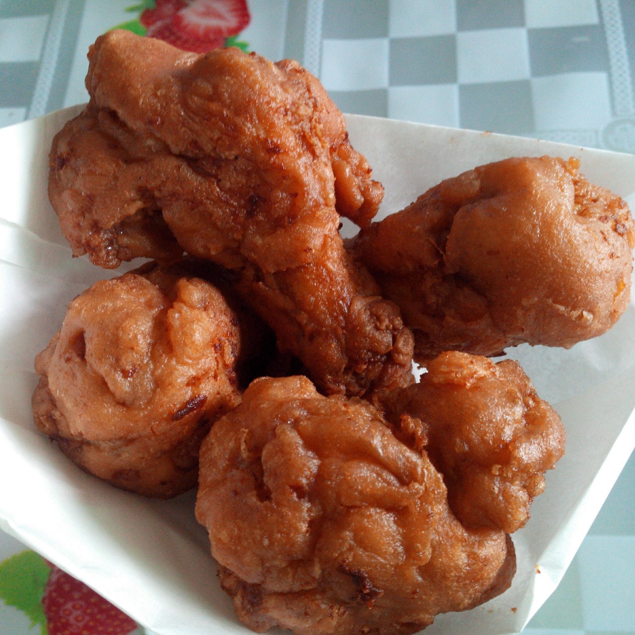 香脆辣味炸鸡翅