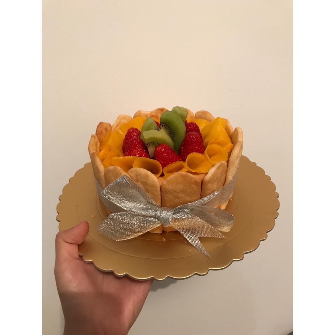 生日蛋糕教程【威化饼干围边】