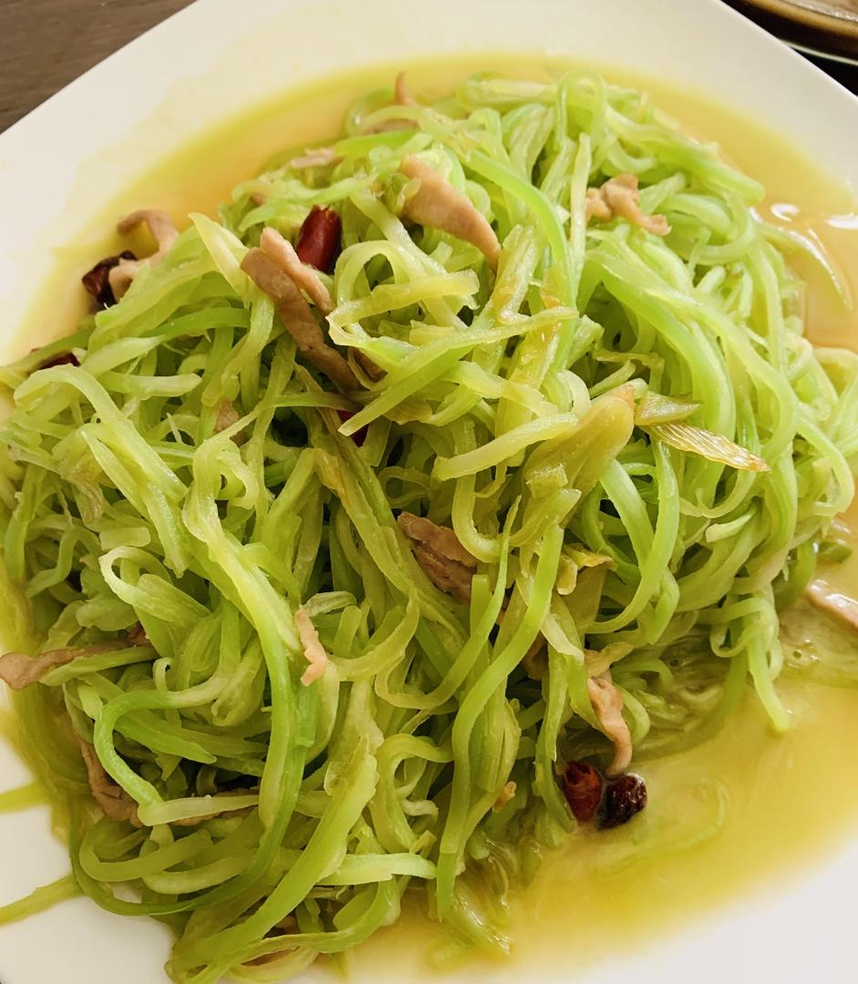 莴笋丝炒肉