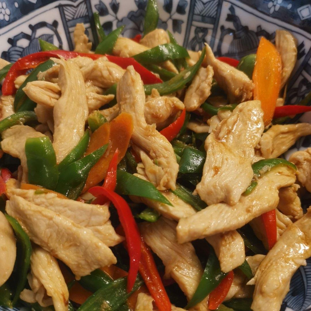 鸡丝炒青椒（鸡肉不老）