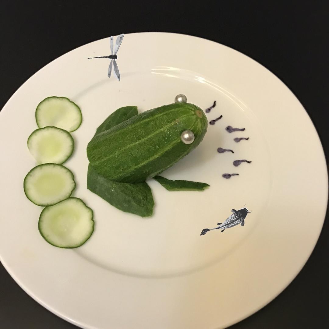 小狐狸dsh9做的蔬果创意黄瓜青蛙